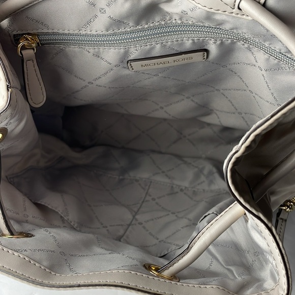 Michael Kors Cream Nylon MK Backpack - Picture 5 of 9